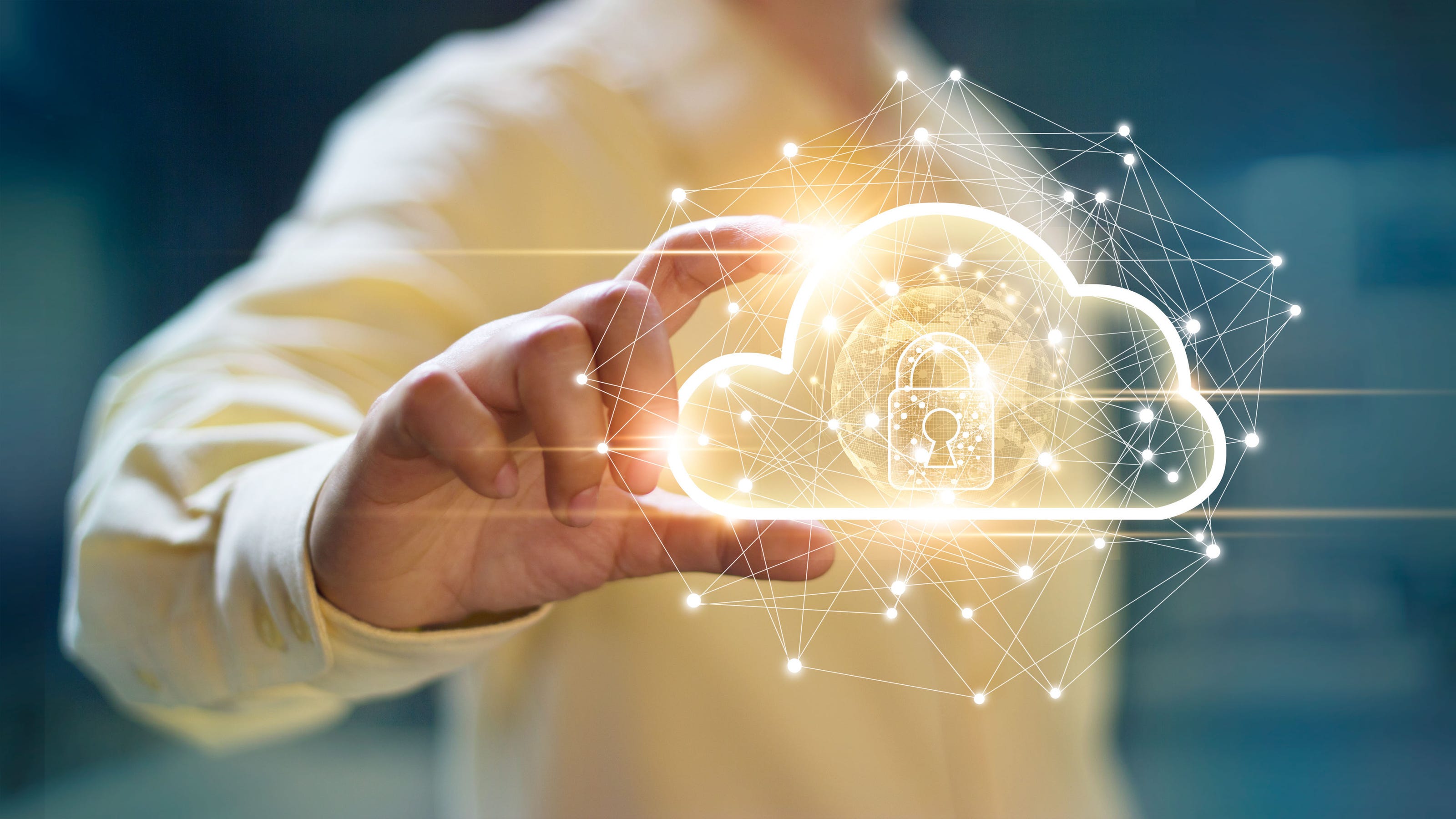 companies-reclaim-data-shift-to-hybrid-setups